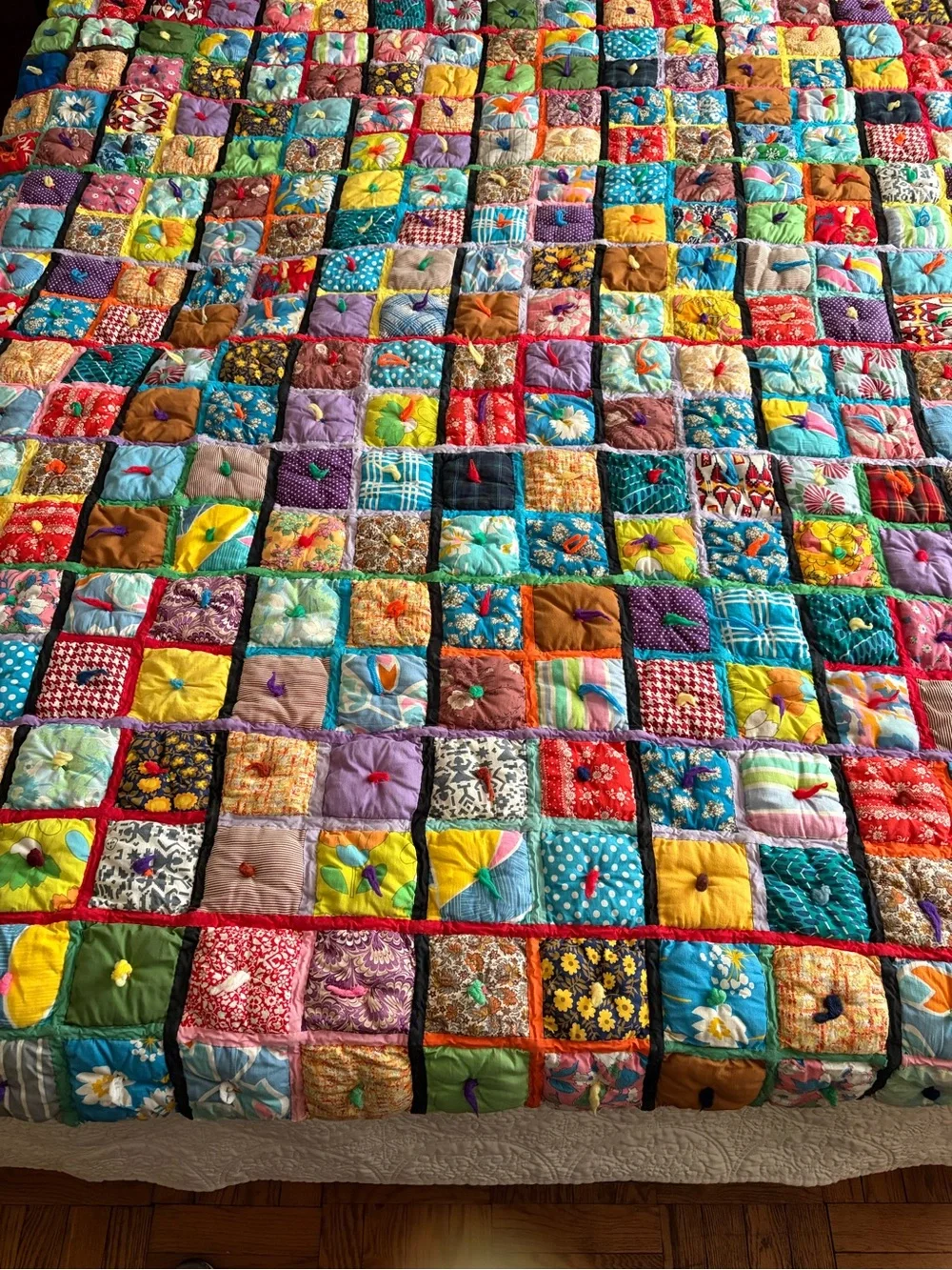 Rare reversible double sided vintage Puff (bubble/biscuit)Quilt